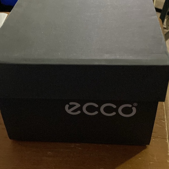 Ecco Black Bluma Flat White Heeled Top 2-Strap Velcro Sandals - Sz 6-6.5 - Picture 3 of 13